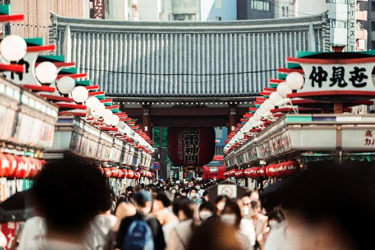 Nakamise Street leading to Senso-ji